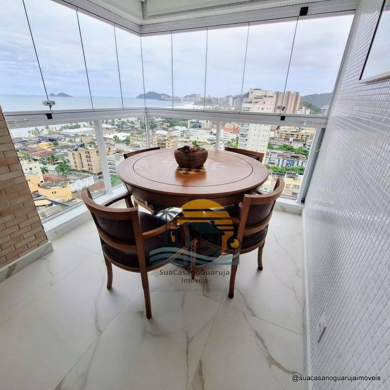 Apartamento à venda no bairro Enseada em Guarujá/SP