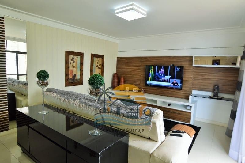 Apartamento para alugar no bairro Pitangueiras em Guarujá/SP