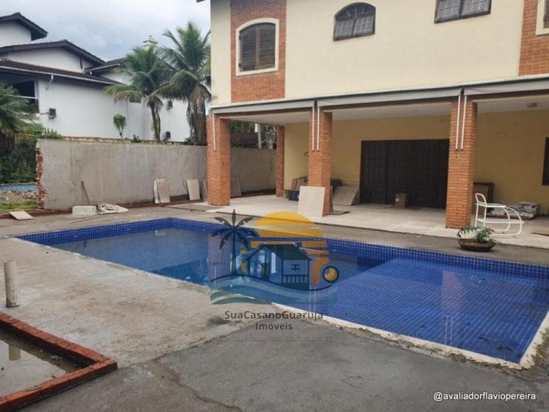 Casa à venda no bairro Jardim Acapulco em Guarujá/SP
