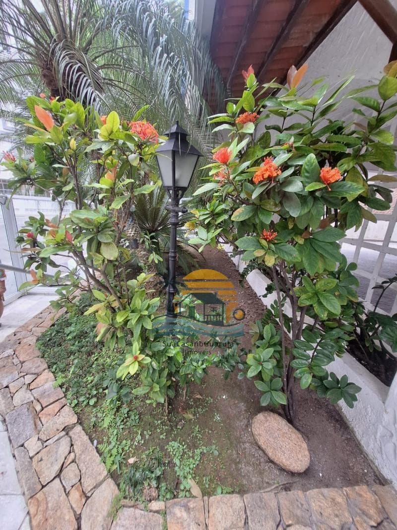 Apartamento à venda no bairro Pitangueiras em Guarujá/SP