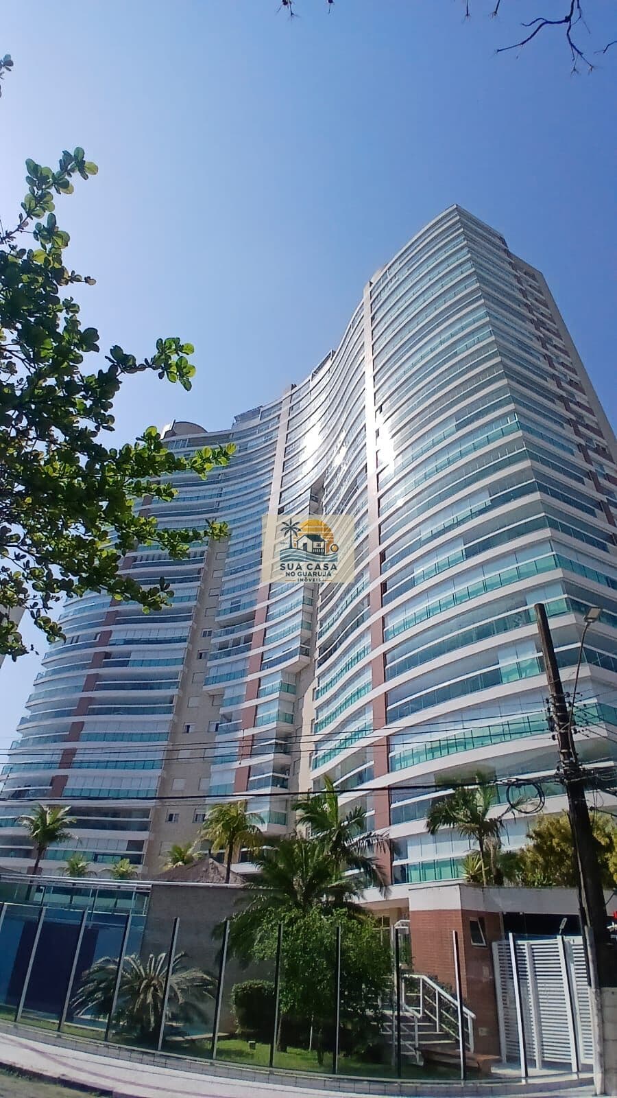 Apartamento 158m² à Venda | 4 Quartos (2 Suítes) | Vista Mar | Varanda Gourmet | Varandas di Fiori | Praia da Enseada, Guarujá