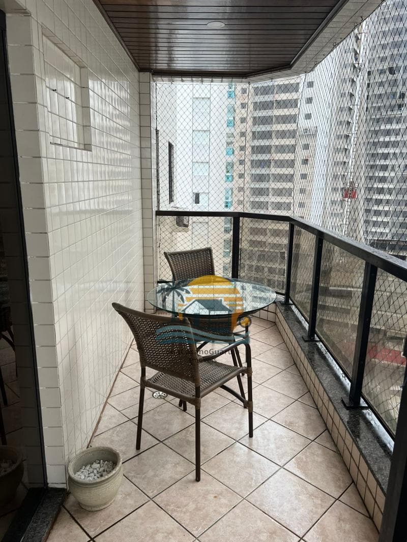 Apartamento para alugar no bairro Vila Luis Antônio em Guarujá/SP
