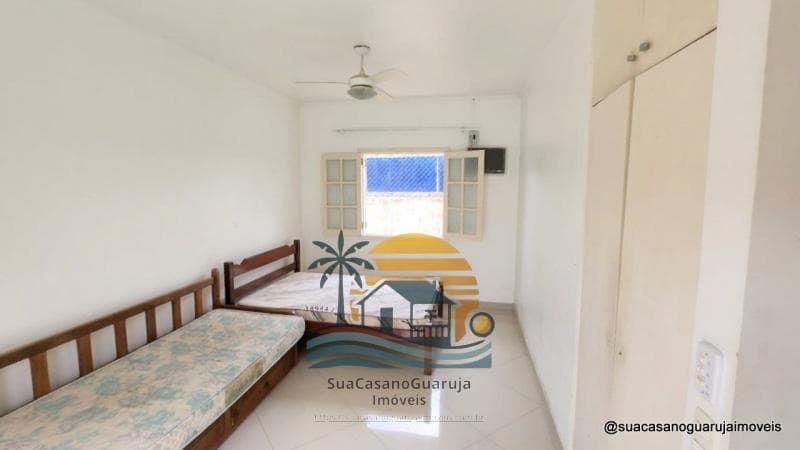 Casa à venda no bairro Acapulco em Guarujá/SP