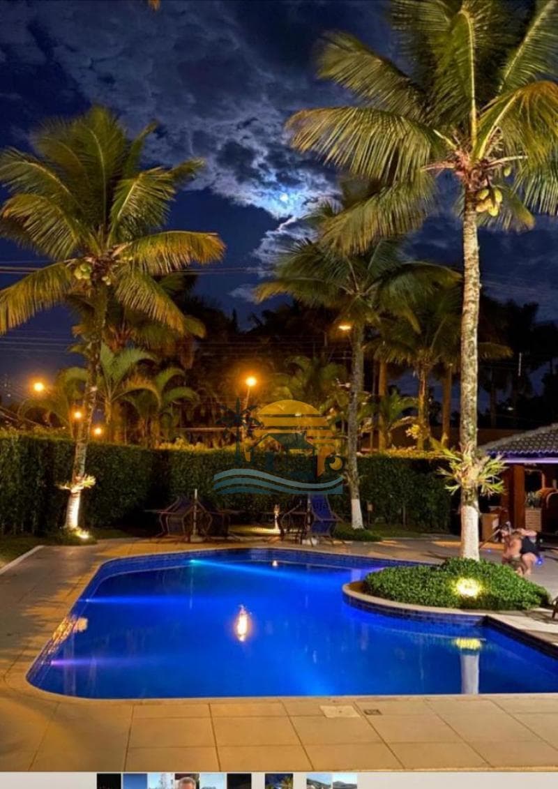 Casa à venda no bairro Jardim Acapulco em Guarujá/SP