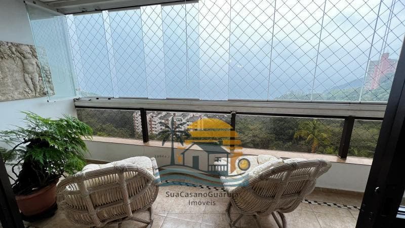 Apartamento à venda no bairro Morro Sorocotuba em Guarujá/SP
