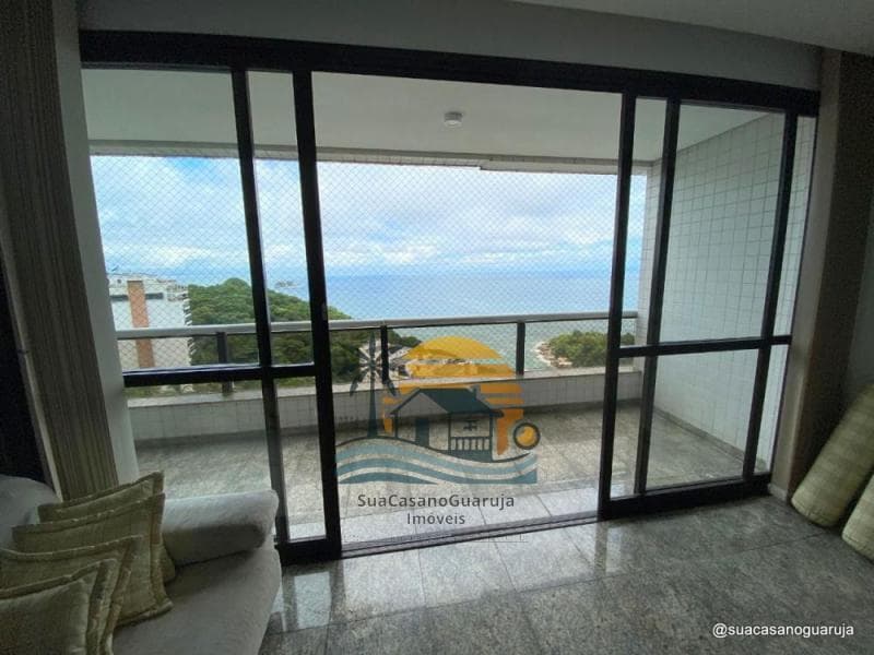 Apartamento à venda no bairro Morro Sorocotuba em Guarujá/SP