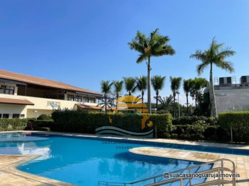 Casa à venda no bairro Balneário Praia do Pernambuco em Guarujá/SP