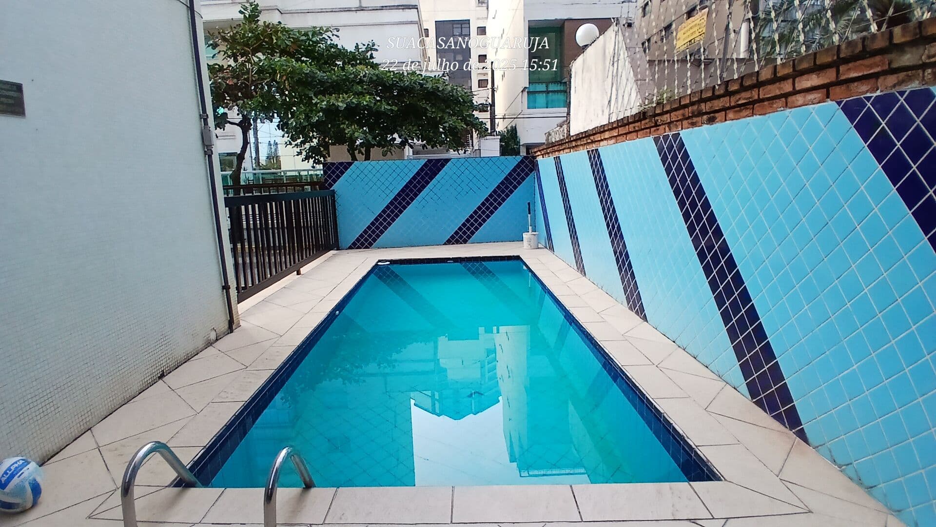 Apartamento com 3 dormitórios à venda, 115 m² por R$ 420.000,00 - Praia da Enseada Aquário - Guarujá/SP