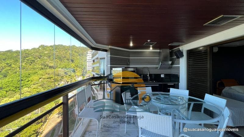 Apartamento à venda no bairro Sorocotuba em Guarujá/SP