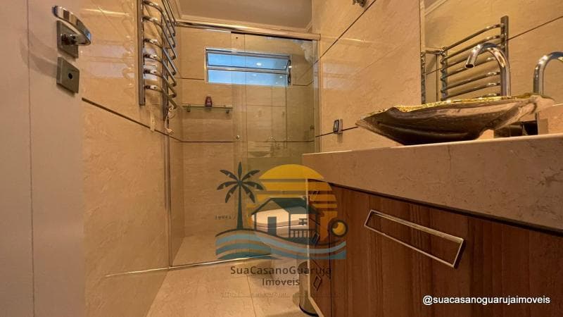 Apartamento à venda no bairro Sorocotuba em Guarujá/SP