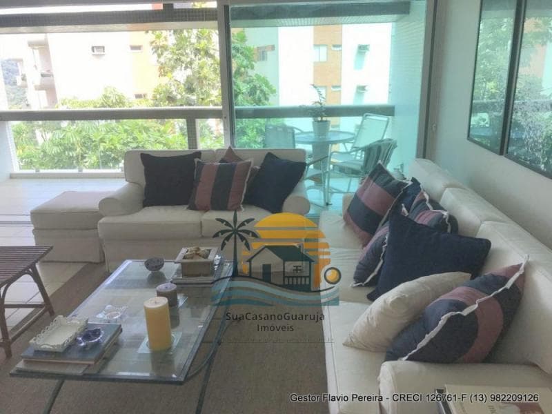 Apartamento à venda no bairro Parque Enseada em Guarujá/SP
