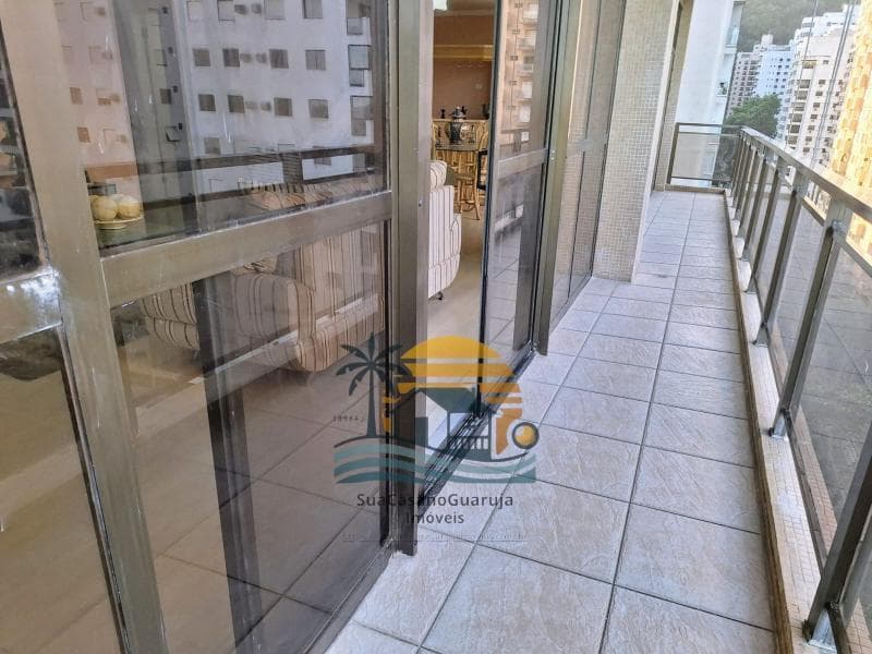 Apartamento à venda no bairro Pitangueiras em Guarujá/SP