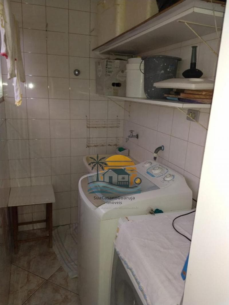 Apartamento à venda no bairro Vila Alzira em Guarujá/SP