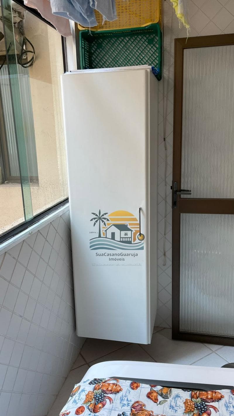 Apartamento à venda no bairro Jardim Las Palmas em Guarujá/SP