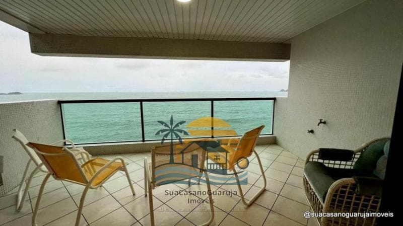 Apartamento à venda no bairro Pitangueiras em Guarujá/SP