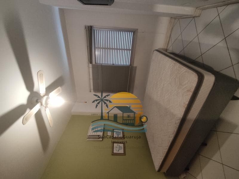Apartamento à venda no bairro Vila Alzira em Guarujá/SP