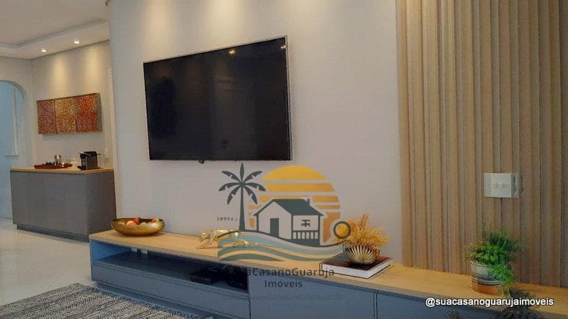Apartamento à venda no bairro Parque Enseada em Guarujá/SP