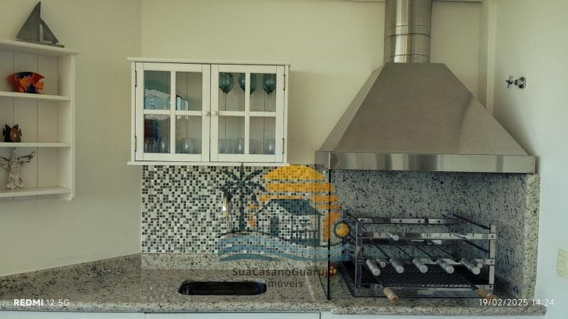 Apartamento à venda no bairro Morro Sorocotuba em Guarujá/SP