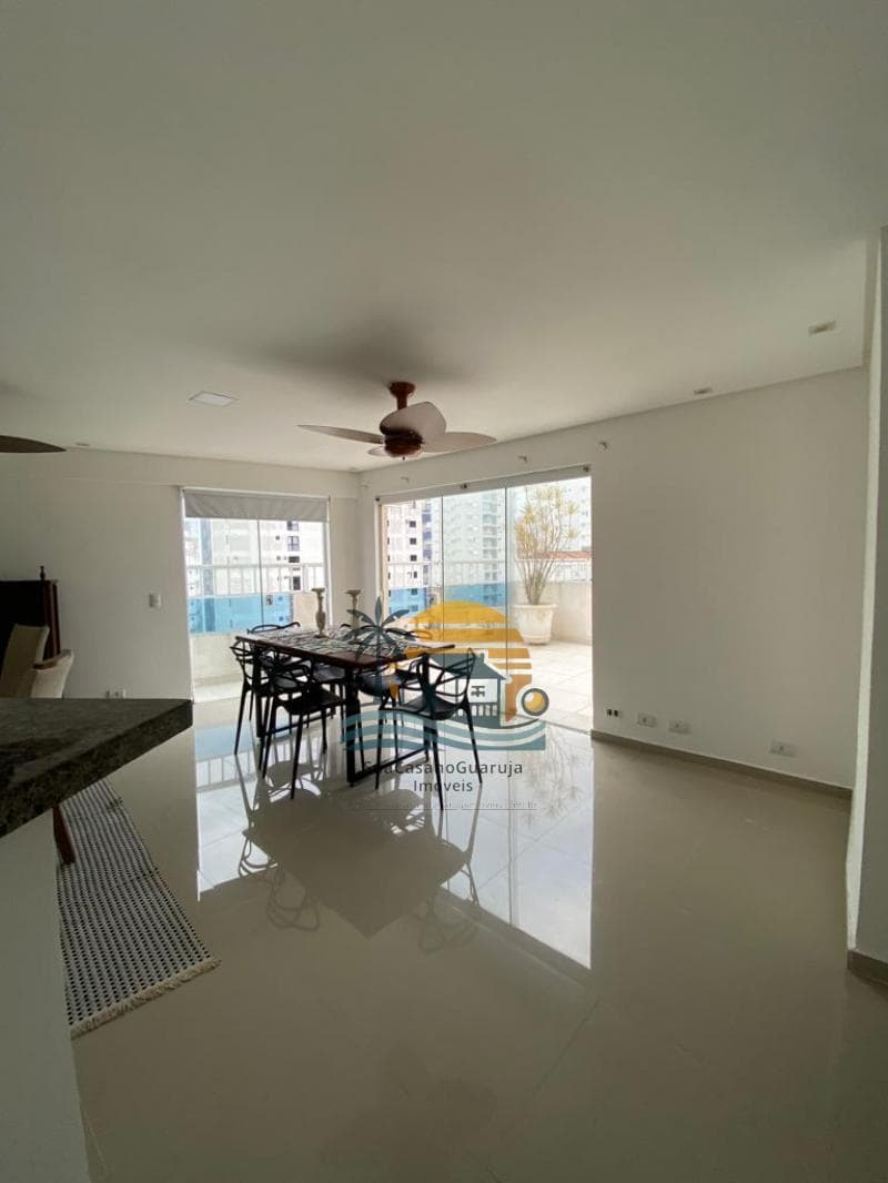 Apartamento à venda no bairro Jardim Las Palmas em Guarujá/SP