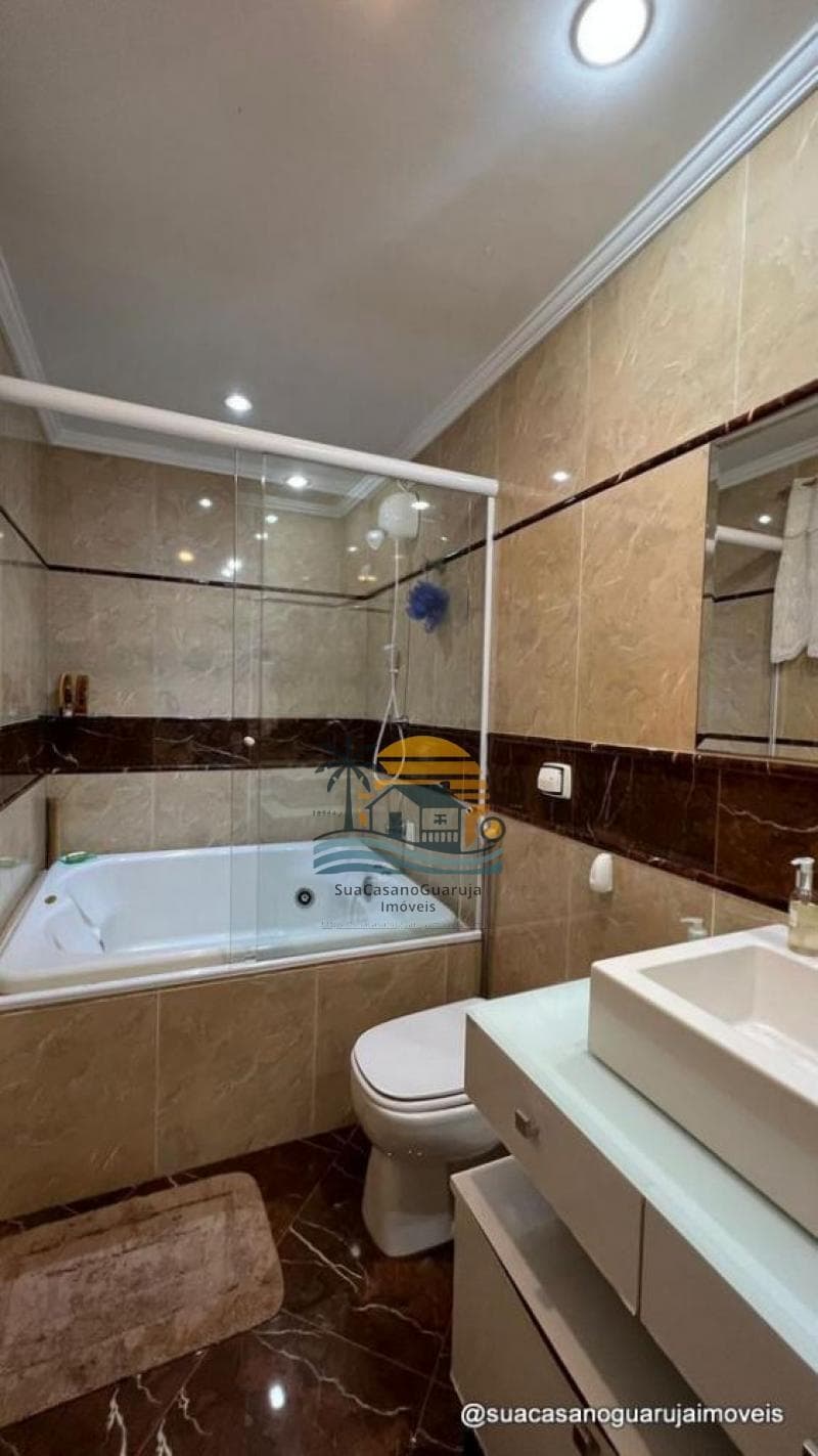 Apartamento à venda no bairro Enseada em Guarujá/SP