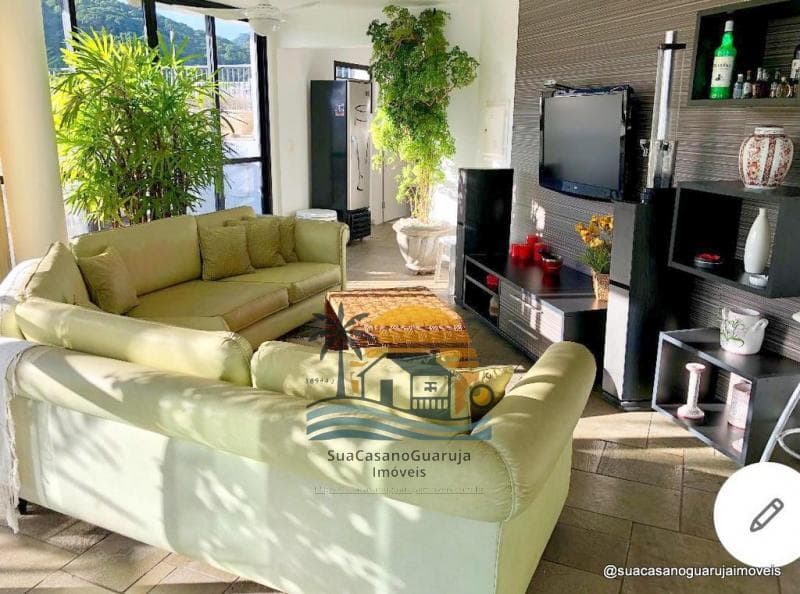 Apartamento à venda no bairro Pitangueiras em Guarujá/SP