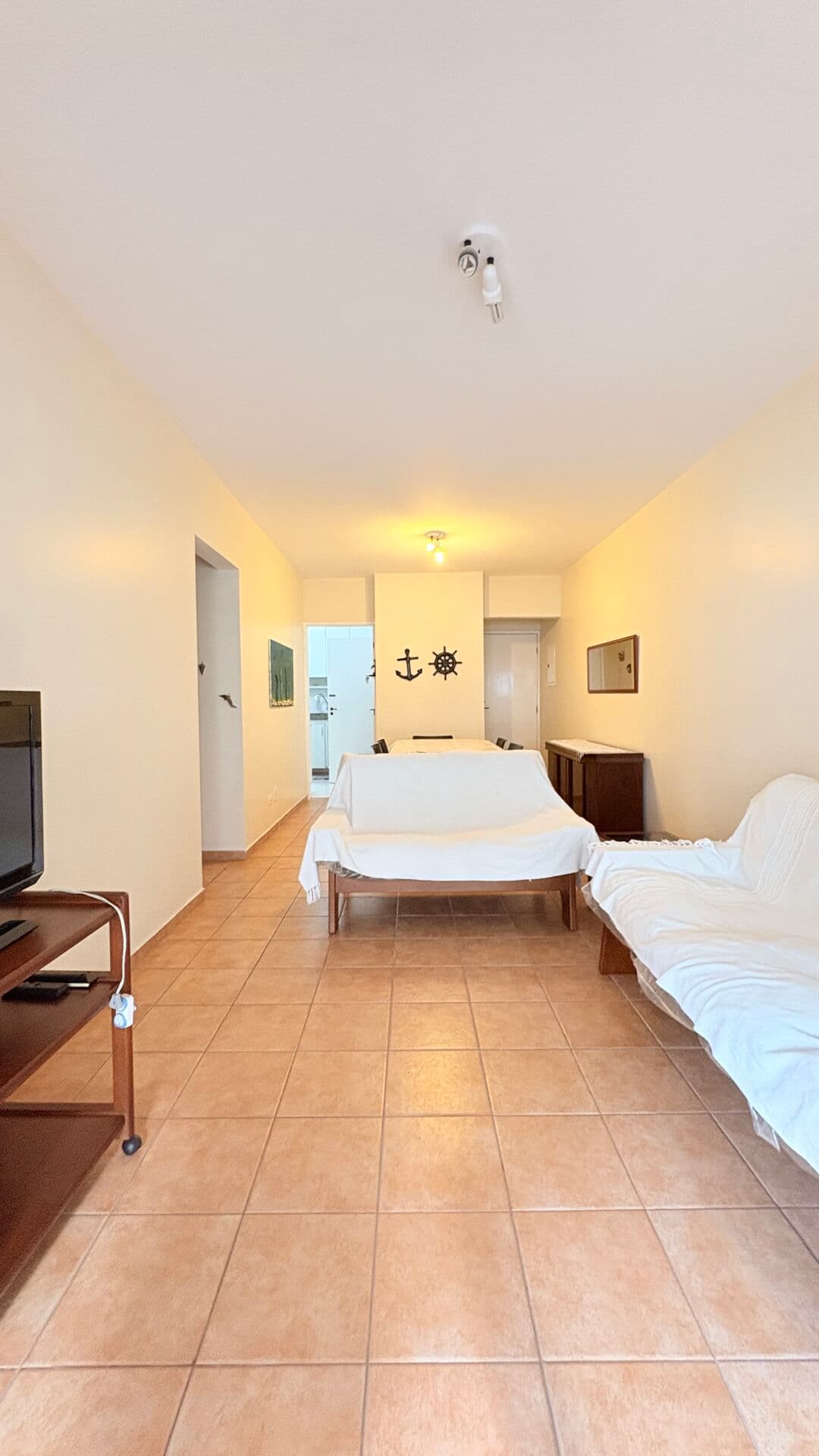 Apartamento à venda 3 dormitorios 1 suite 2 vagas lazer no bairro Pitangueiras em Guarujá/SP