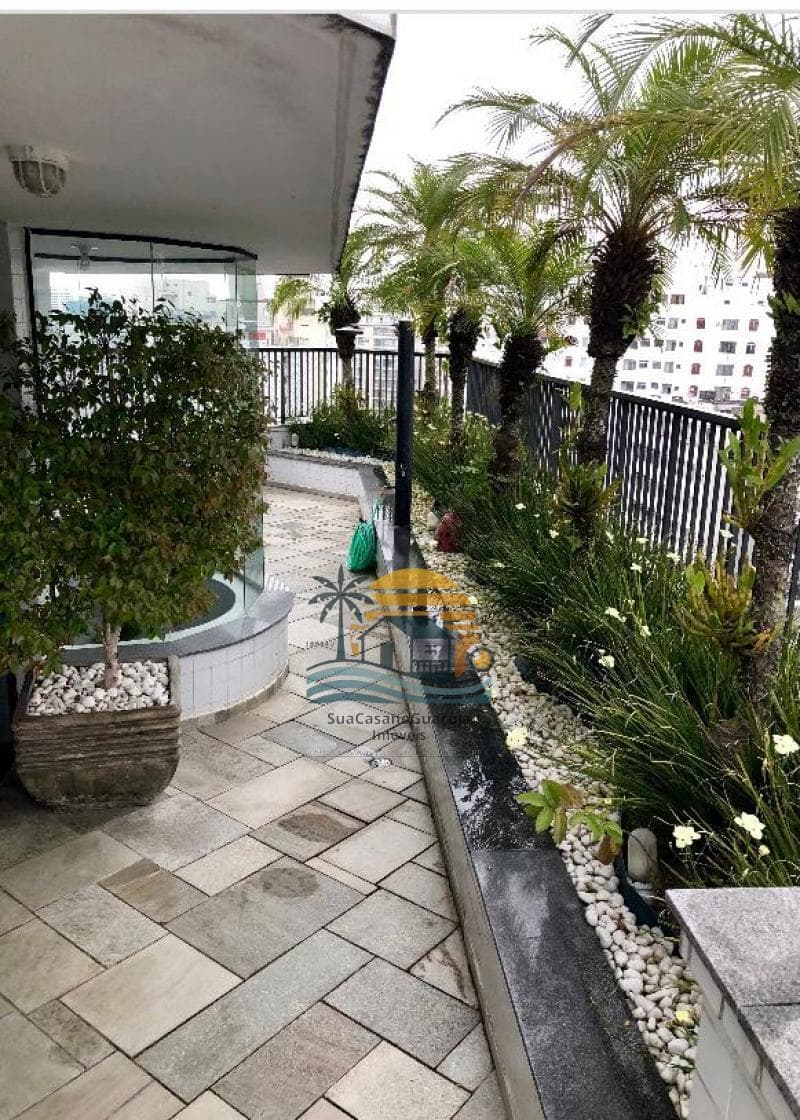 Apartamento à venda no bairro Pitangueiras em Guarujá/SP