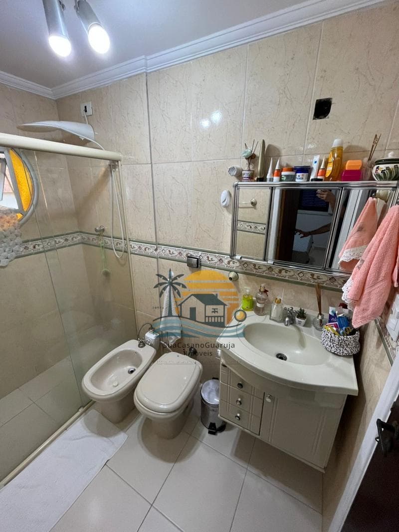 Apartamento à venda no bairro Vila Luis Antônio em Guarujá/SP