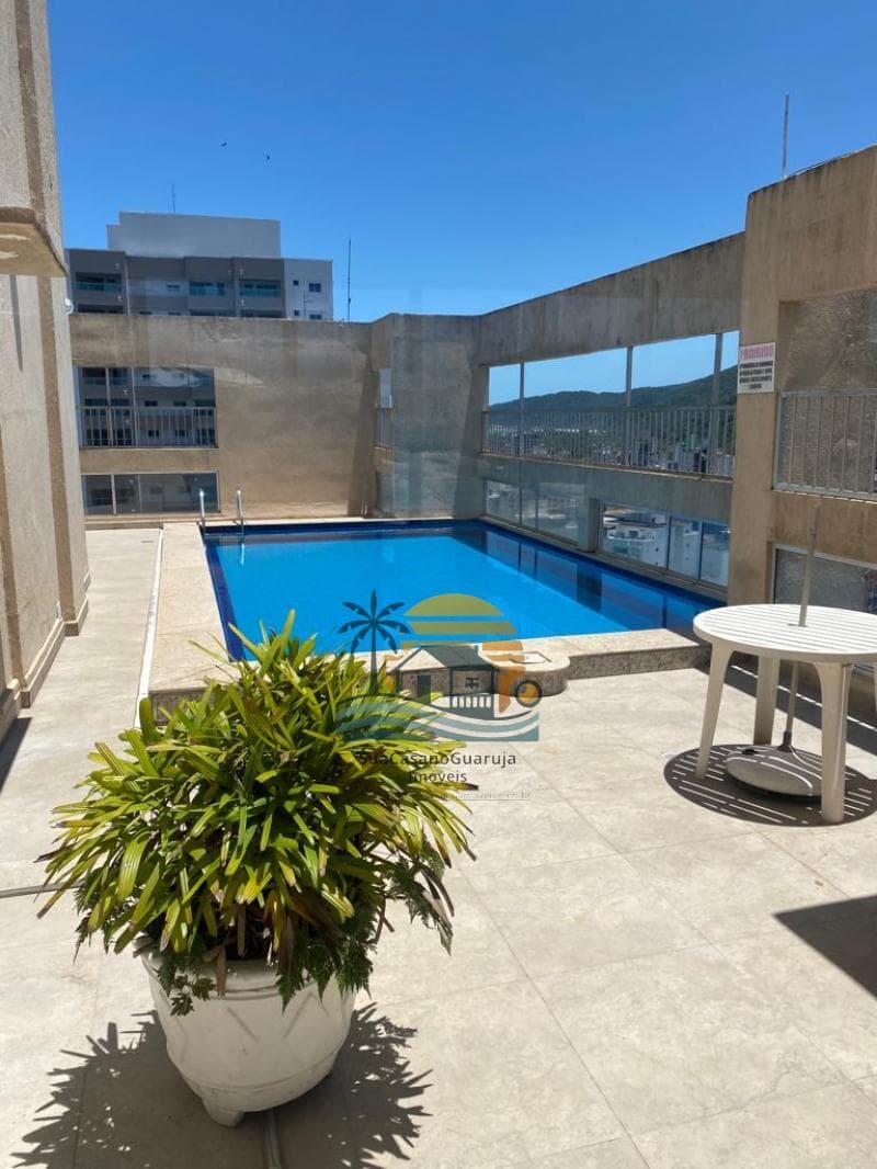 Apartamento à venda no bairro Vila Alzira em Guarujá/SP