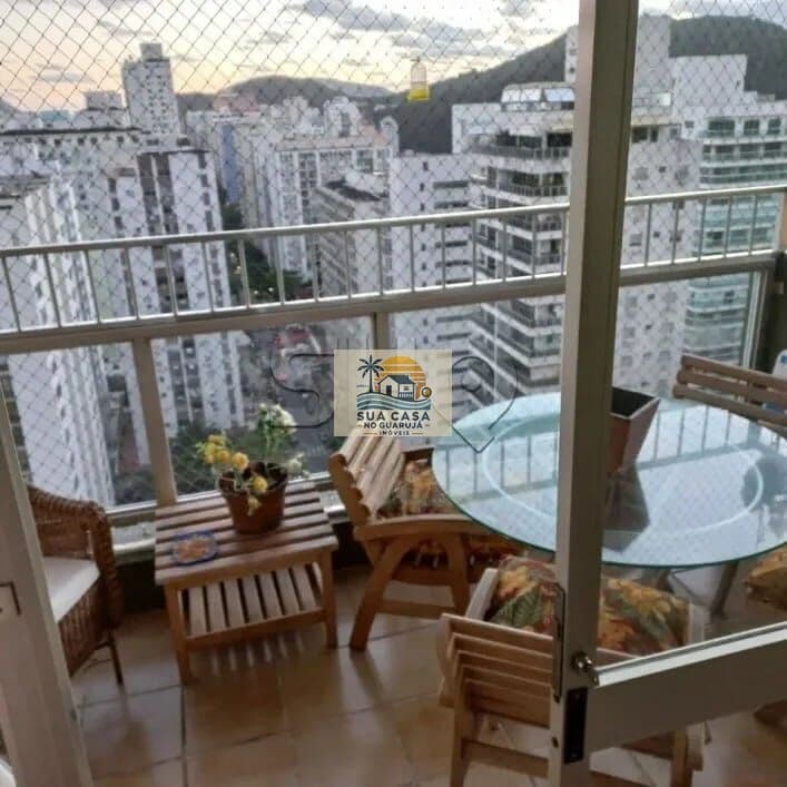 Apartamento 3 Dormitórios 1 suíte 135m² 4 Banheiros 2 vagas Pitangueiras, Guarujá/SP