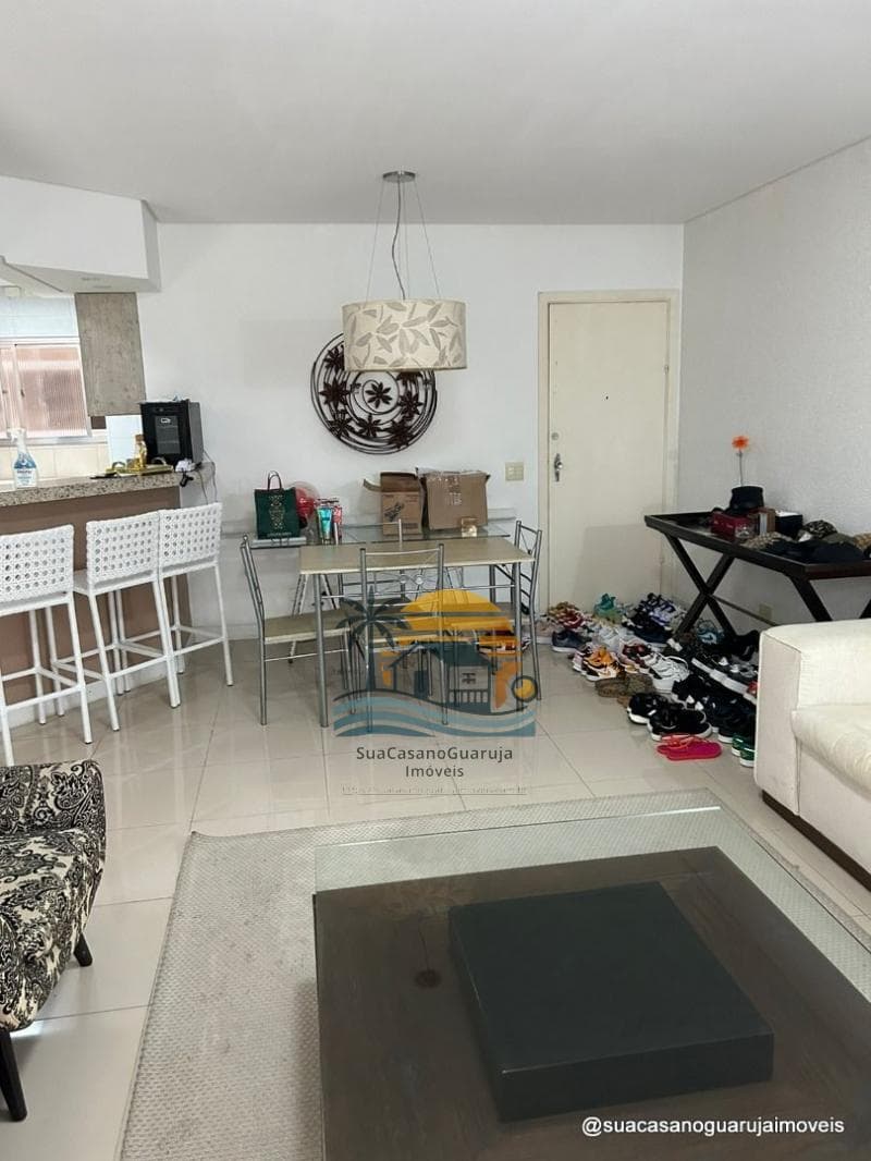 Apartamento à venda no bairro Pitangueiras Praia em Guarujá/SP