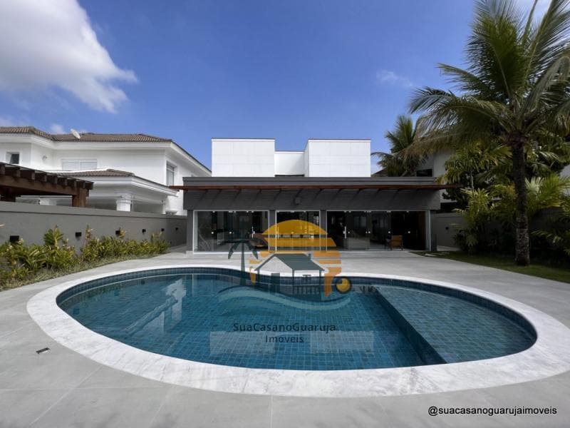 Casa à venda no bairro Acapulco em Guarujá/SP