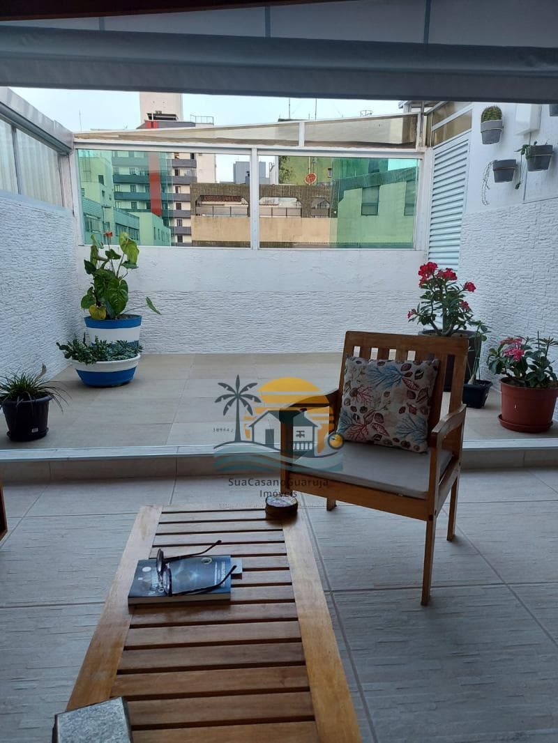 Apartamento à venda no bairro Jardim Las Palmas em Guarujá/SP
