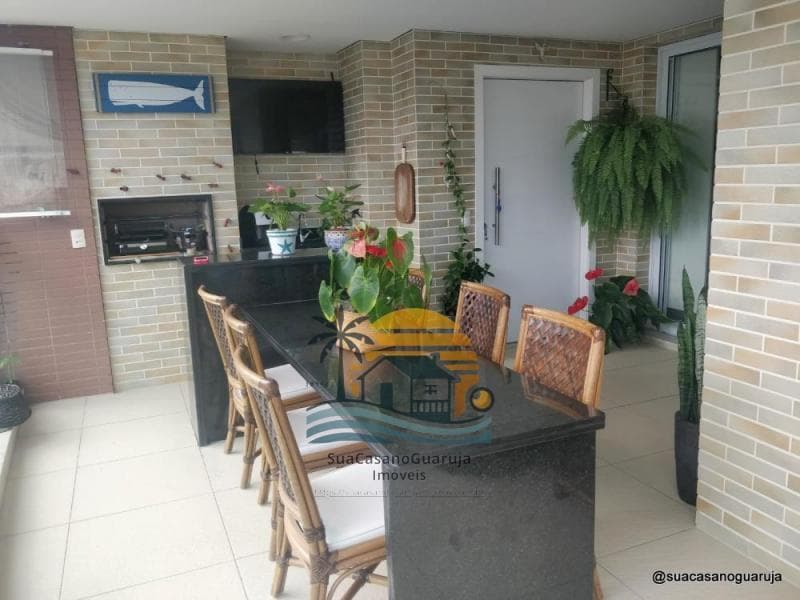 Apartamento à venda no bairro Enseada em Guarujá/SP