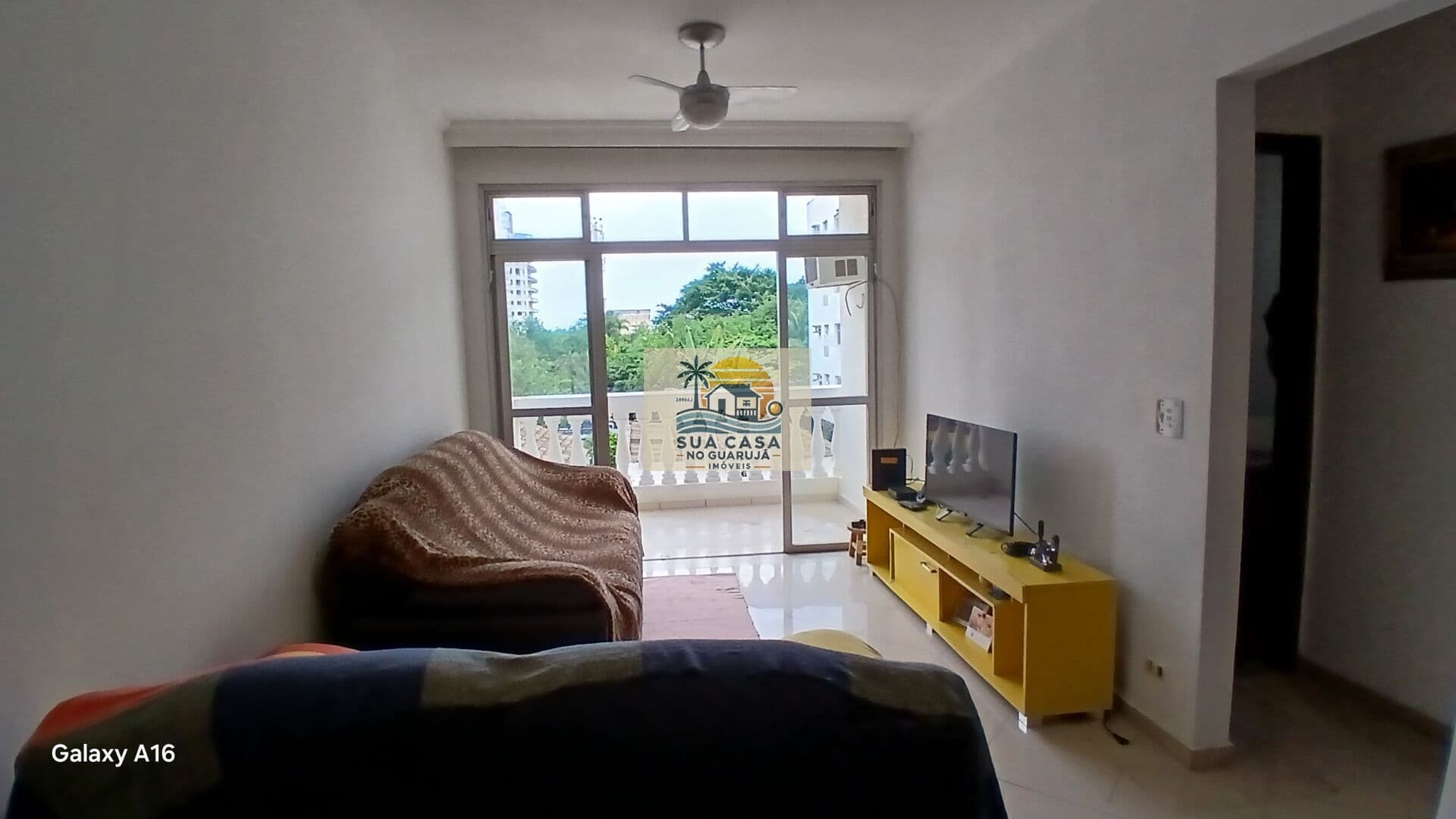 Apartamento com 3 dormitórios 1 suite à venda, 93 m² por R$ 300.000 - Jardim Virginia - Guarujá/SP