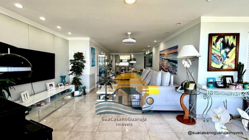 Apartamento à venda no bairro Sorocotuba em Guarujá/SP
