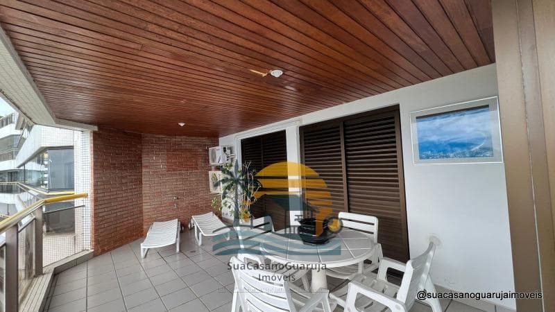 Apartamento à venda no bairro Sorocotuba em Guarujá/SP