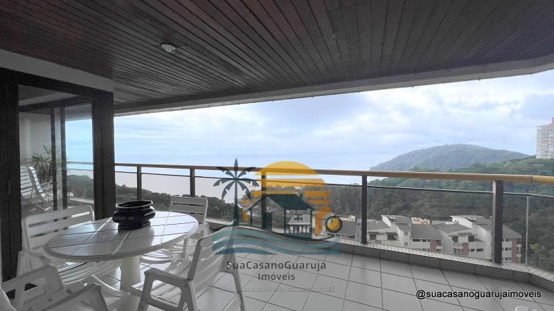 Apartamento à venda no bairro Sorocotuba em Guarujá/SP
