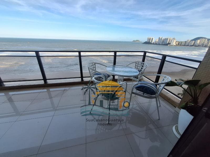 Apartamento à venda no bairro Pitangueiras em Guarujá/SP