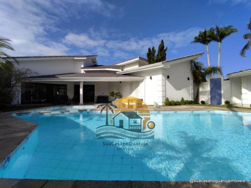 Casa à venda no bairro Jardim Acapulco em Guarujá/SP