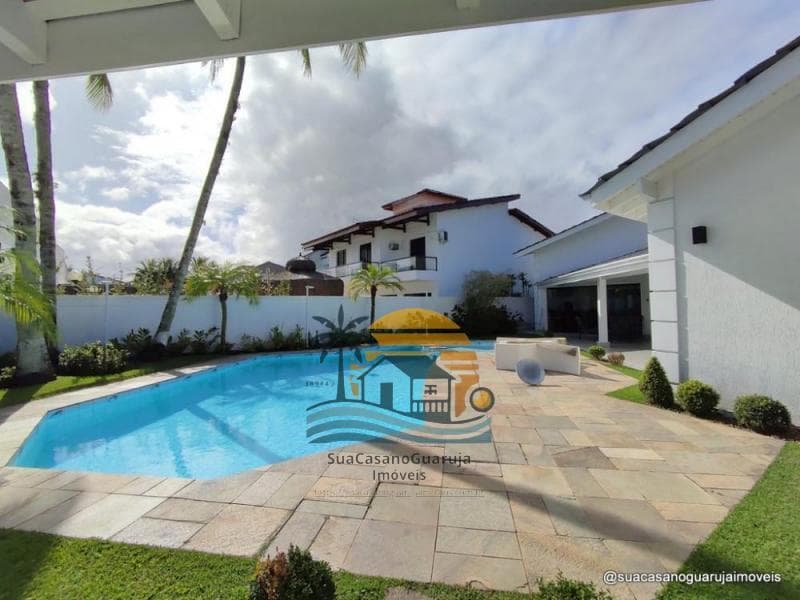 Casa à venda no bairro Jardim Acapulco em Guarujá/SP