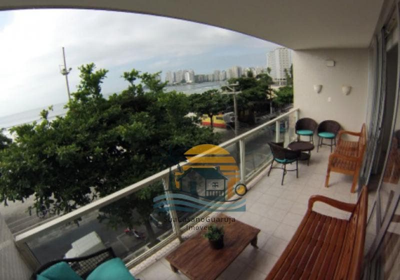 Apartamento à venda no bairro Pitangueiras em Guarujá/SP