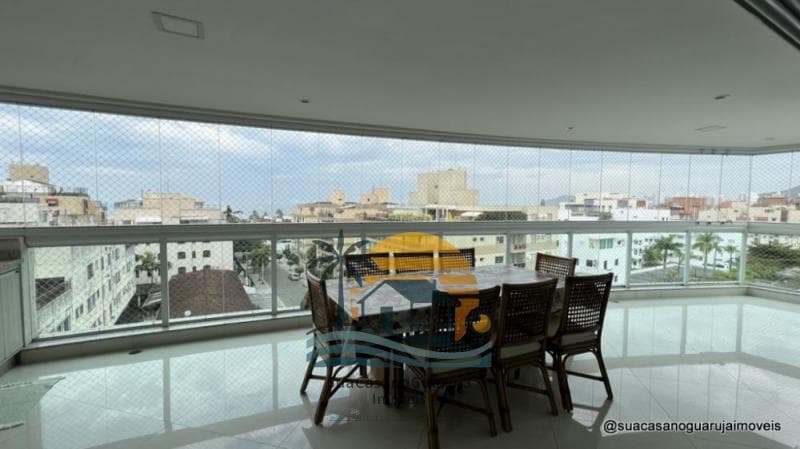 Apartamento à venda no bairro Enseada em Guarujá/SP
