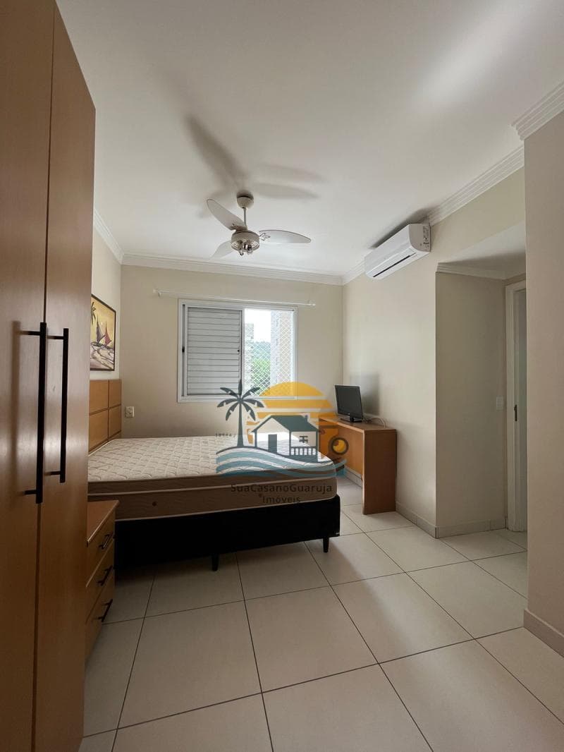 Apartamento à venda no bairro Vila Alzira em Guarujá/SP