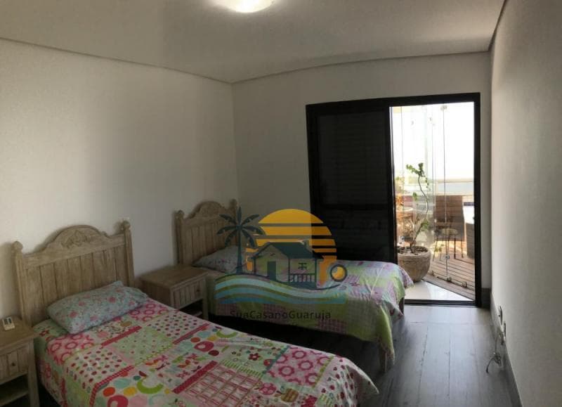 Apartamento à venda no bairro Morro Sorocotuba em Guarujá/SP