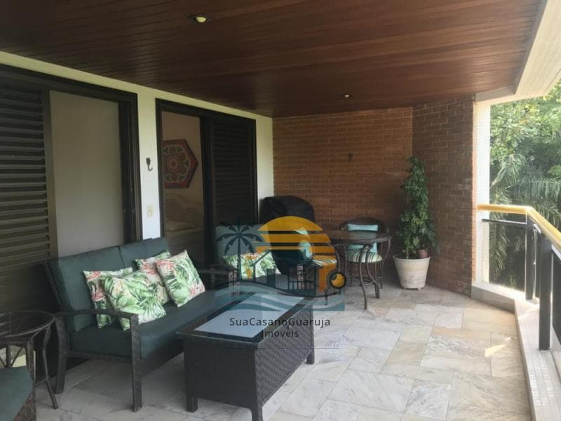 Apartamento à venda no bairro Morro Sorocotuba em Guarujá/SP